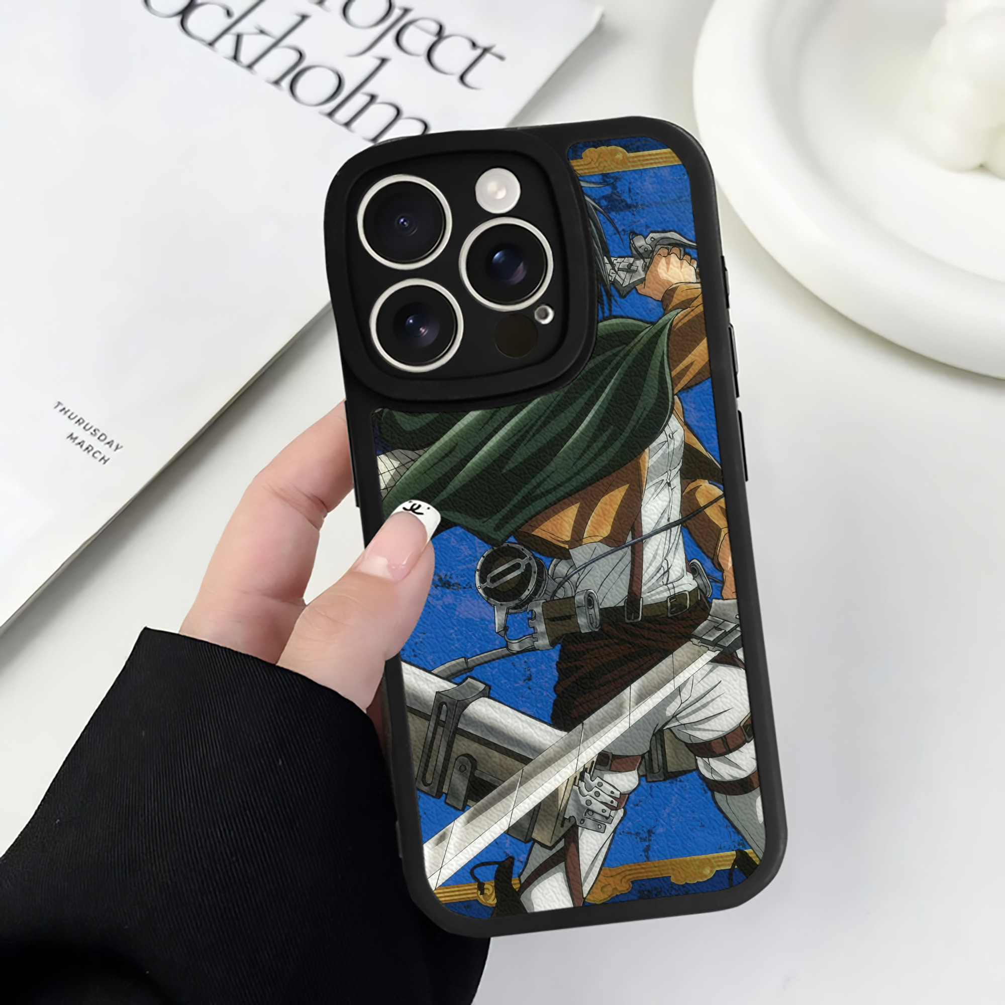 （画像用） 進撃の巨人 Attack on Titan 【iPhone 16シリーズ対応】シリコンスマホケース（レザー調） 材質：シリコン